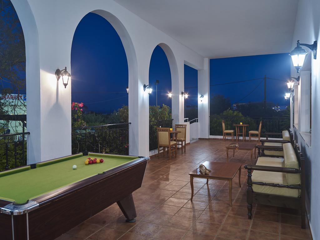 Aparthotel Athena