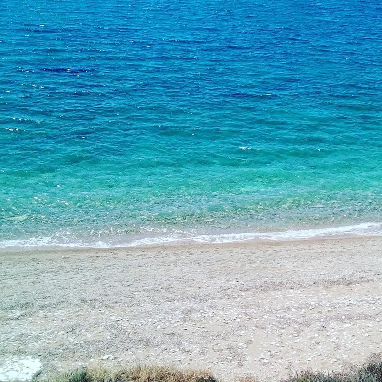 Sea Breeze Chios