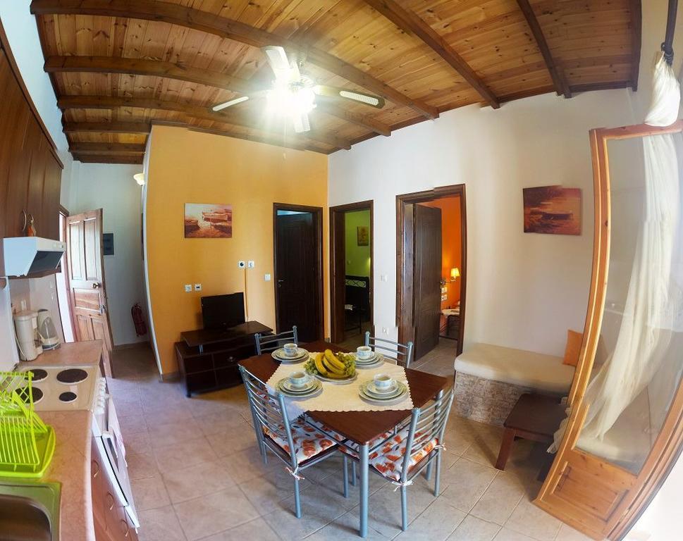 Apartment Christinas Agios Matthaios (Corfu)