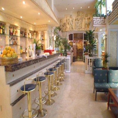 Hellinis Hotel