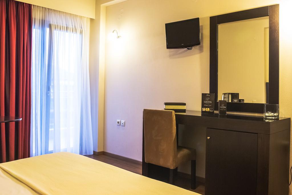 Hotel Giotis Boutique 4*
