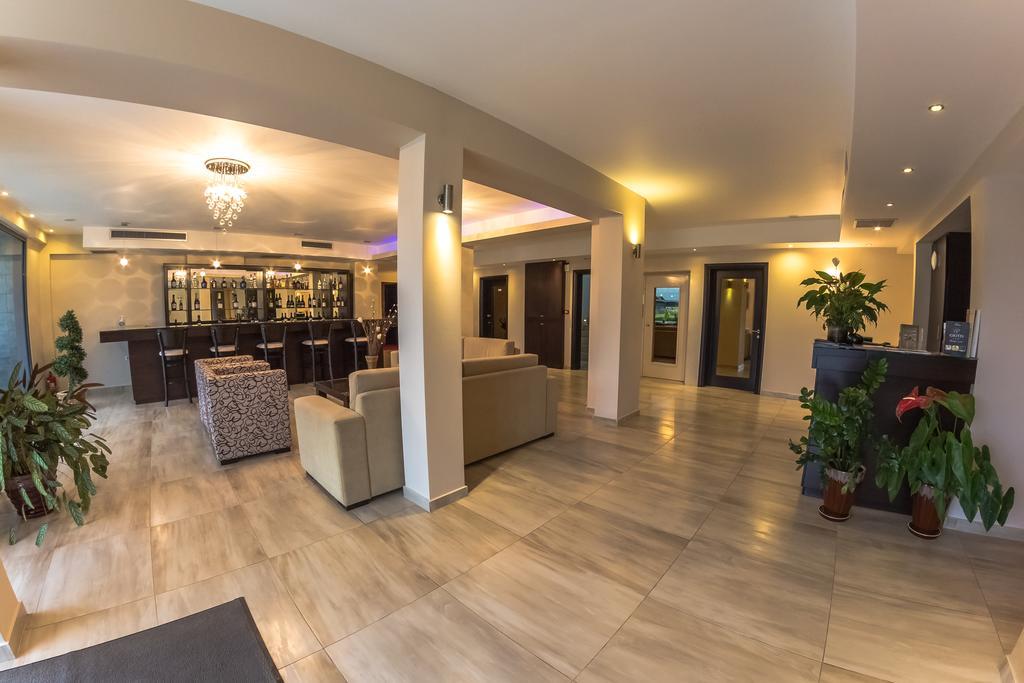 Hotel Giotis Boutique 4*