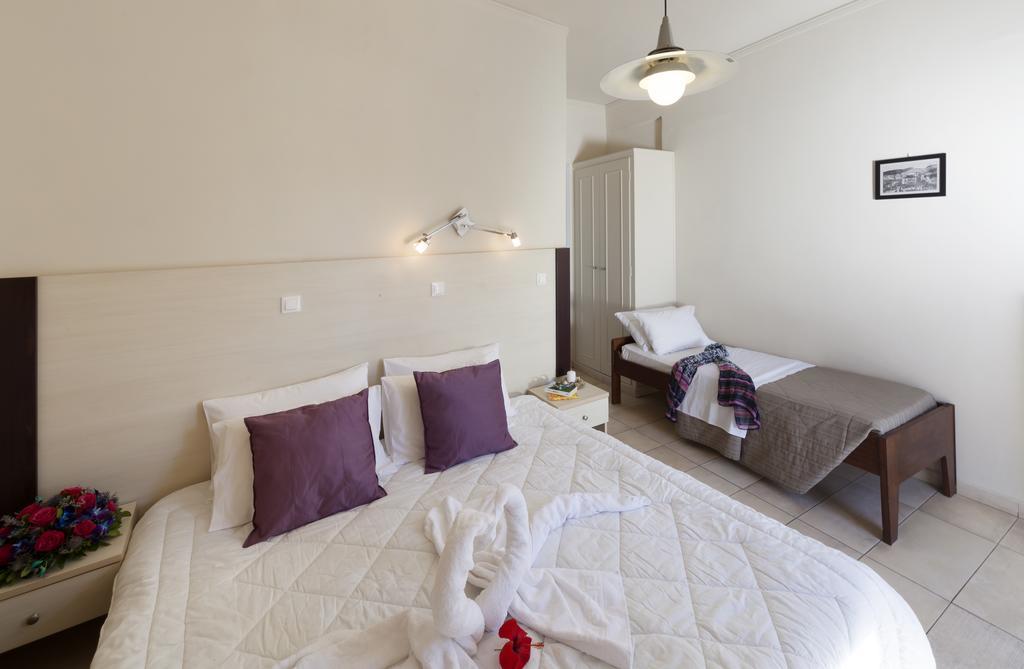 Hotel Francoise 2*