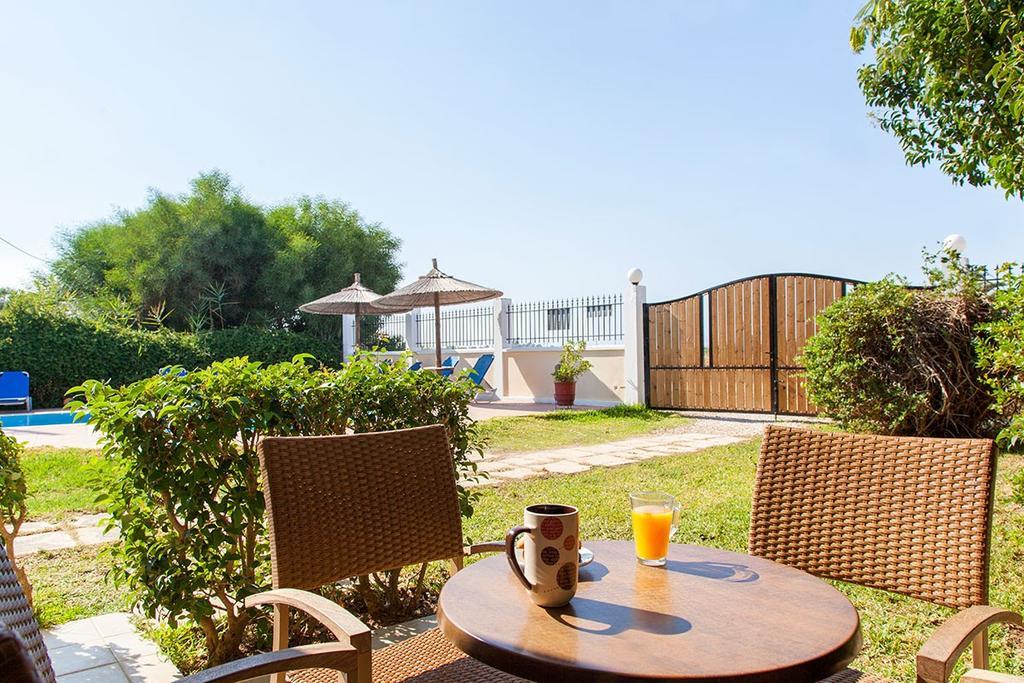 Holiday home Villaaltinaapartments Lefkada City
