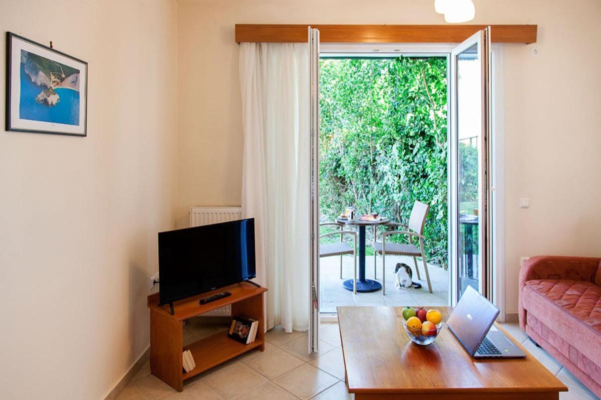 Holiday home Villaaltinaapartments Lefkada City