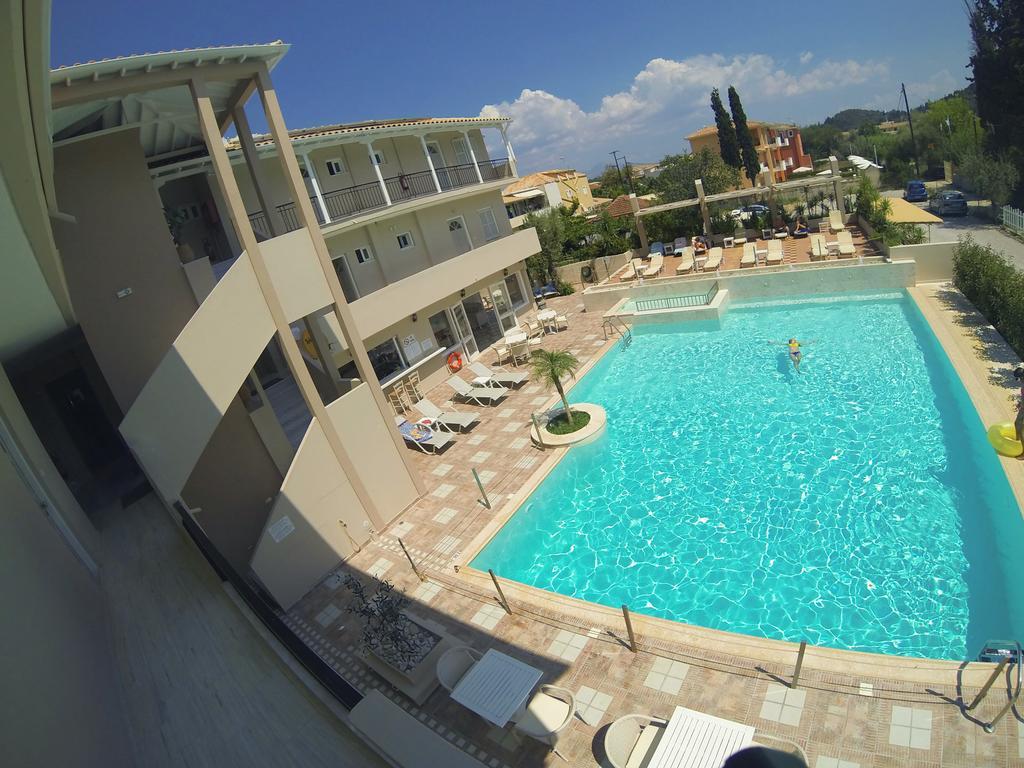 Aparthotel Happyland