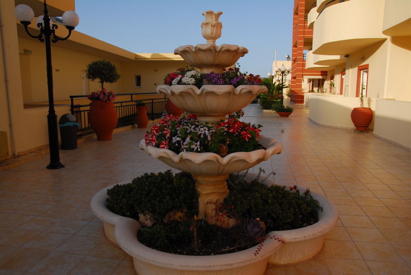 Apartment Elpis And