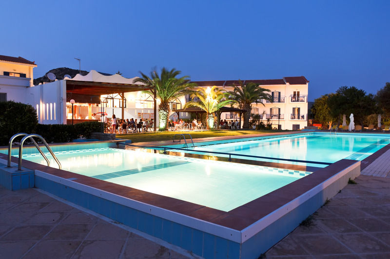 Hotel Saint Nicholas 3*