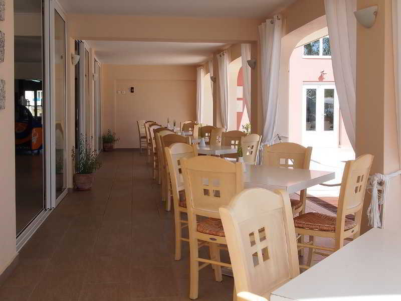 Hotel Ammos Bay 4*