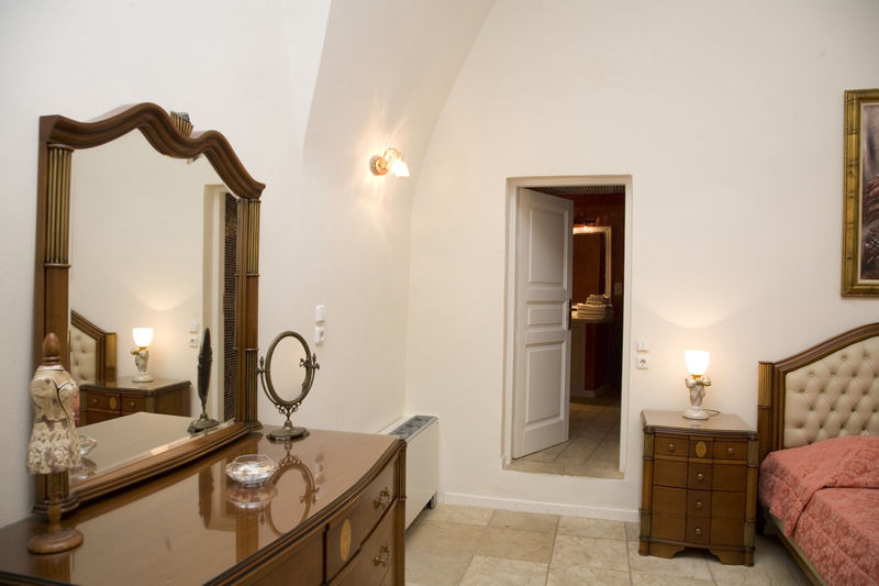 Hotel Adamis Majesty 3*