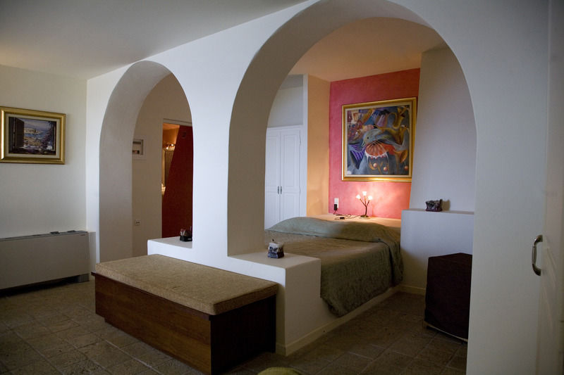 Hotel Adamis Majesty 3*