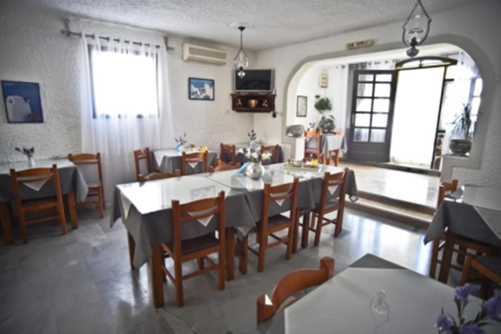Hotel Santorini 2*