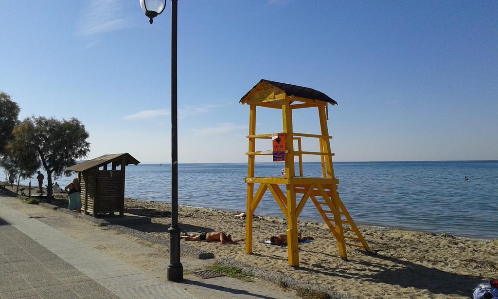 Sunny Peraia (Thessaloniki)