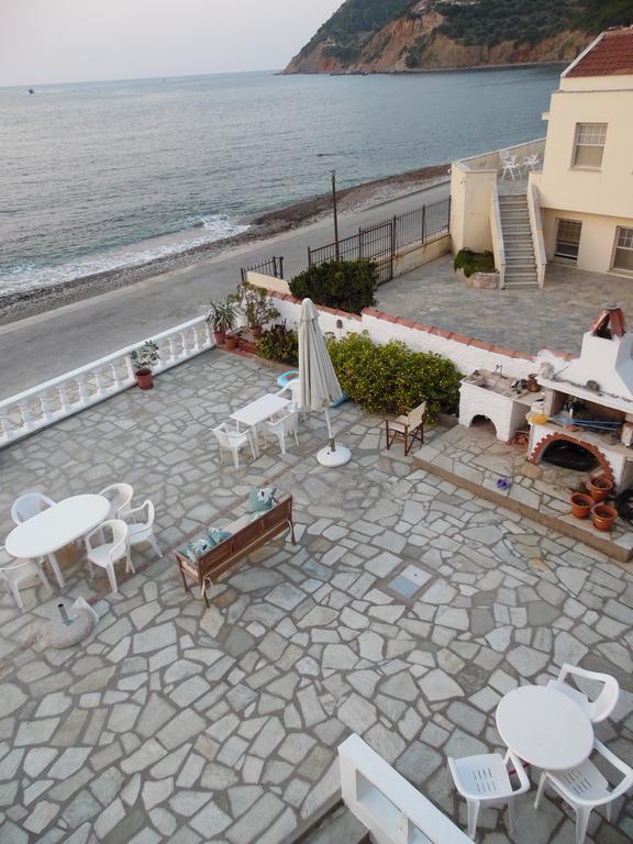 Apostolis Studios Skopelos Town