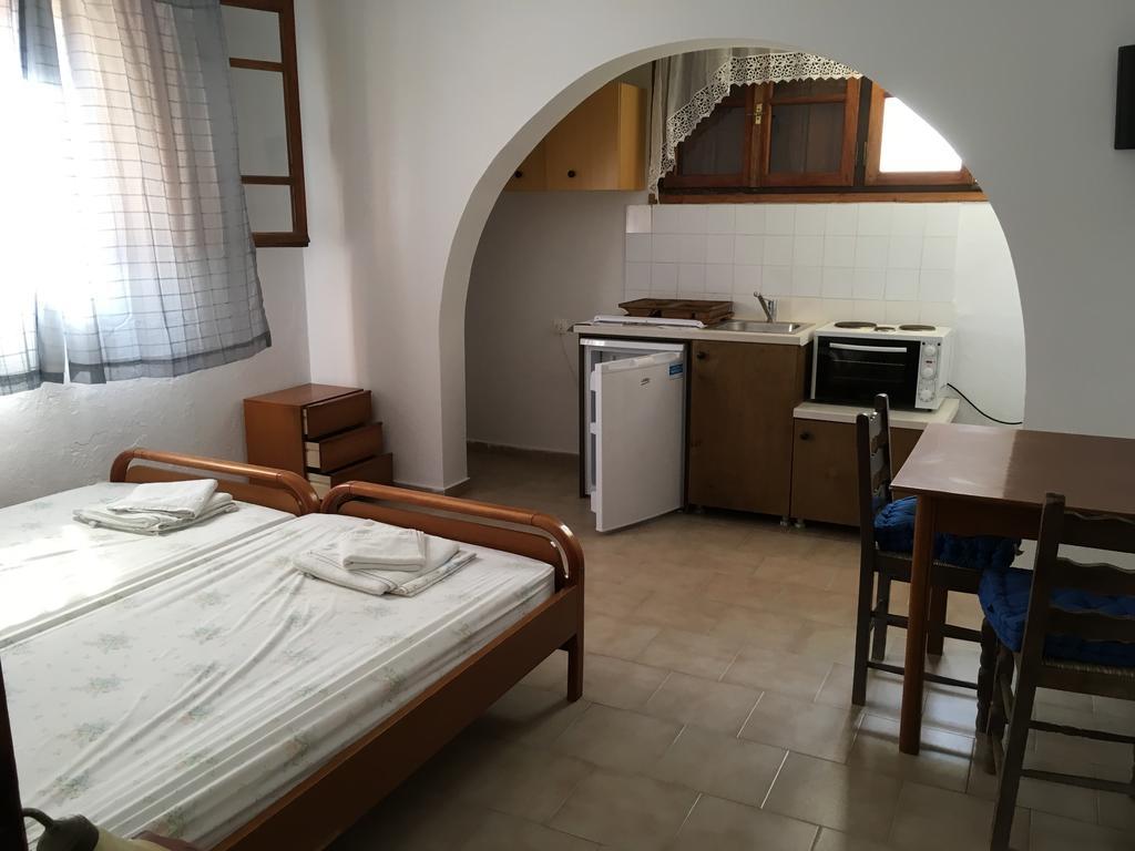 Guest house Apostolis Studios *