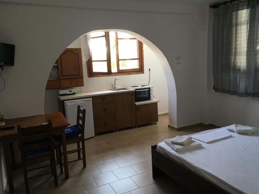 Guest house Apostolis Studios Skopelos Town