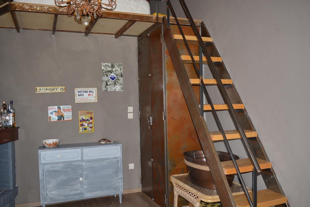 Holiday home Varkiza's