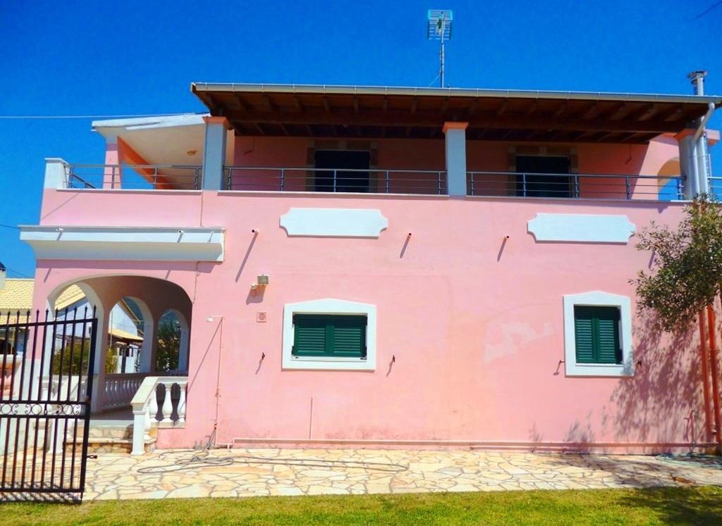 Apartment Gerekos And