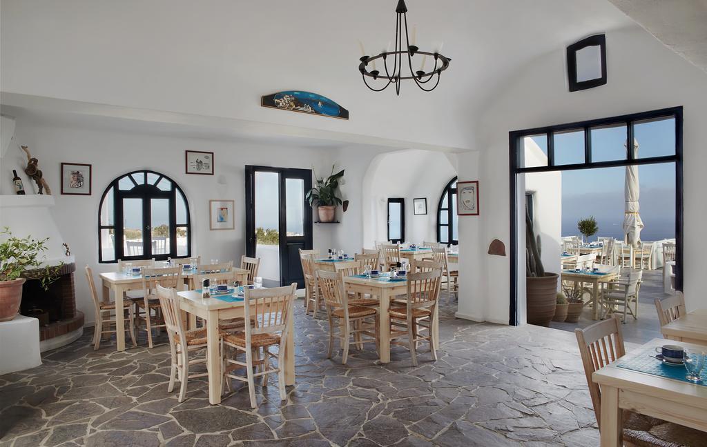 Hotel Memories Foinikia (Santorini)
