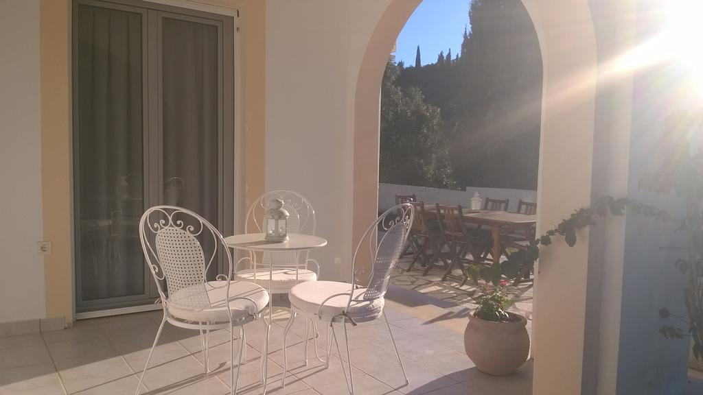 Fedrita Acharavi (Corfu)
