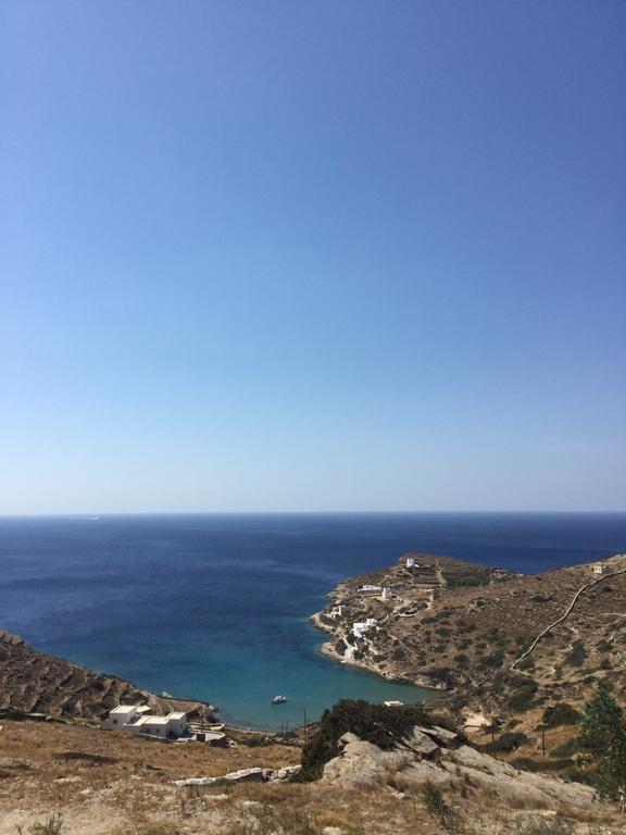Kolitsani View * Chora (Ios)