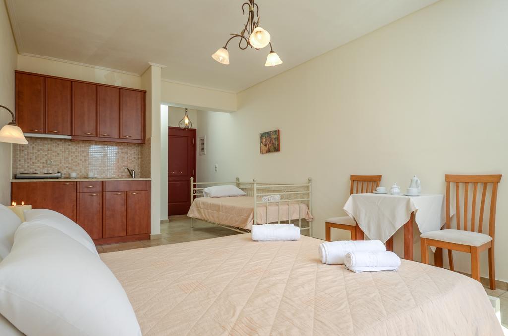 Perla Aparthotel 2*
