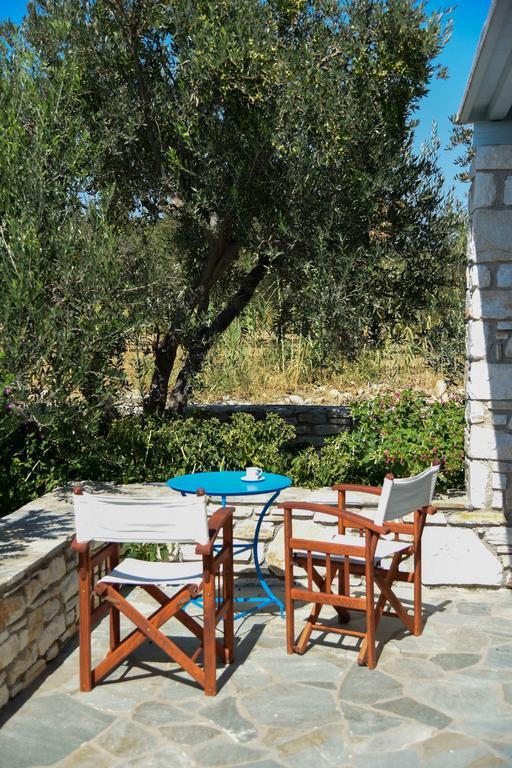 Flora & Agelos Studios Chrisi Akti (Paros)