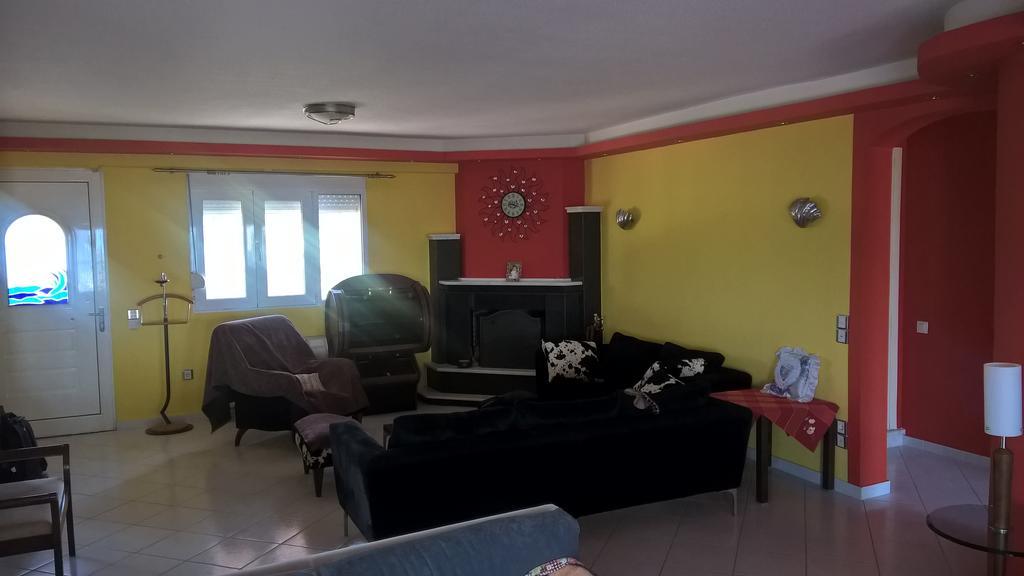Homestay Koukmaris House