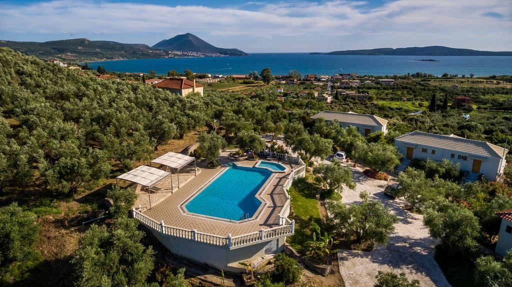 Aparthotel Thanos Village 4*