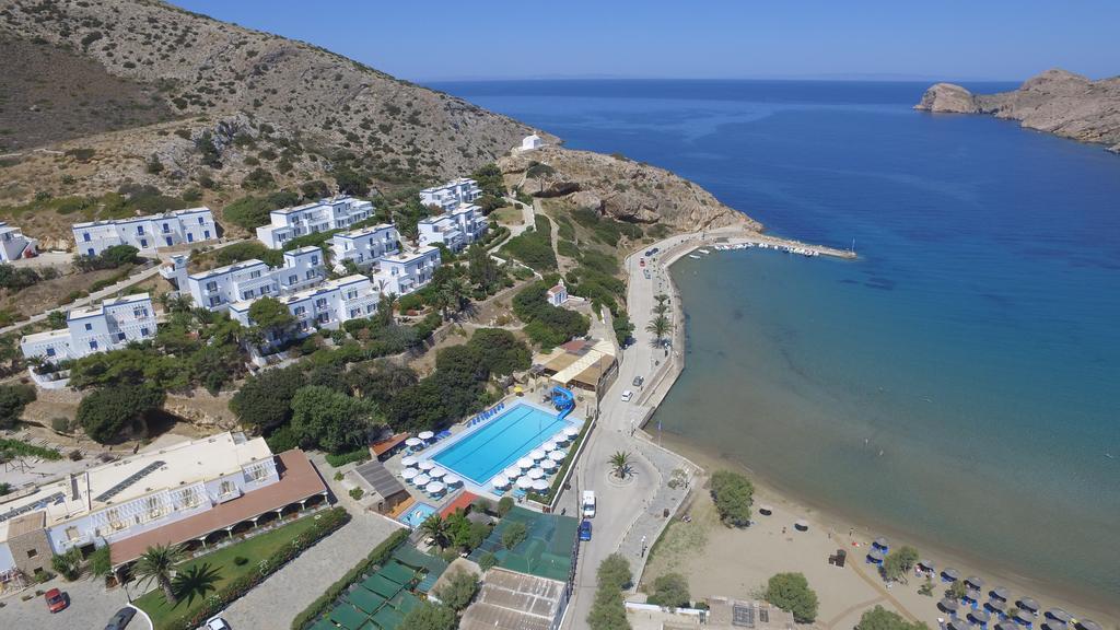 Dolphin Bay Seaside & 4*
