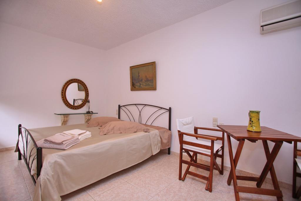 Apartment Marlitsis & Studios Skopelos Town