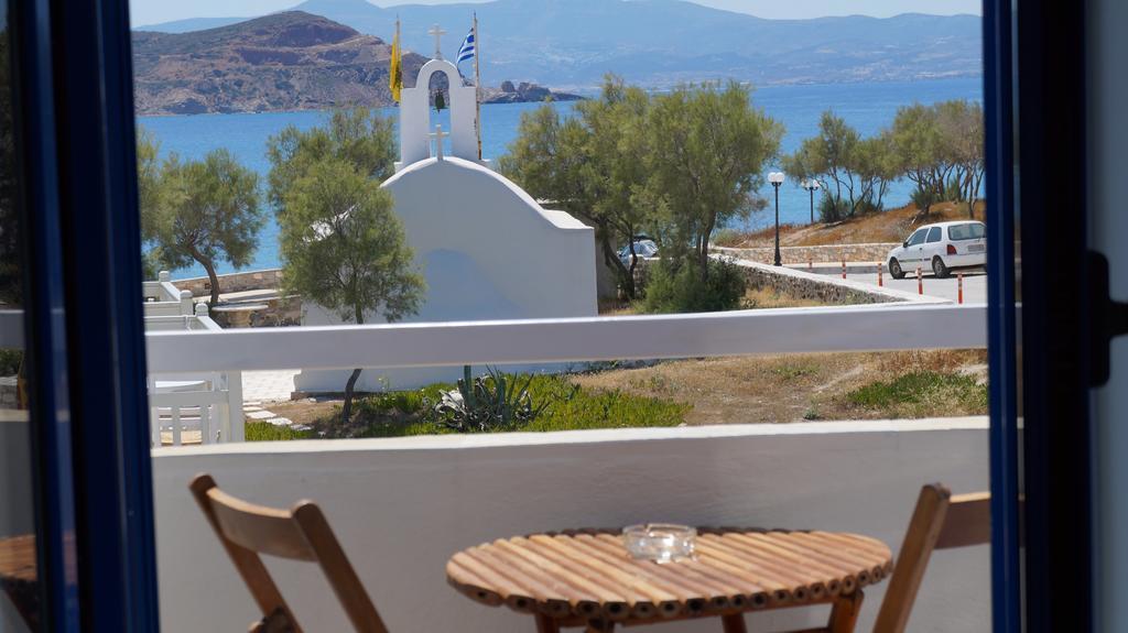 Athina Naxos Town