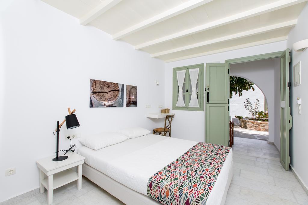 Nastasia Village Naxos City