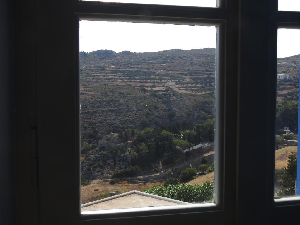 Guest house Chora View