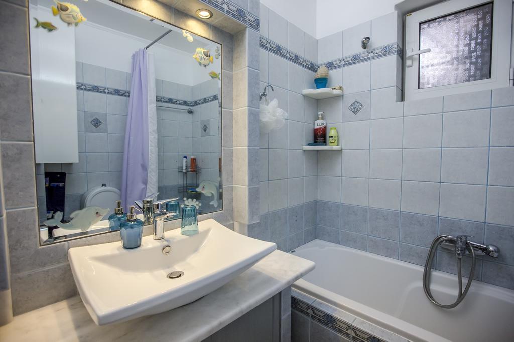 Apartment Iris-gogo House