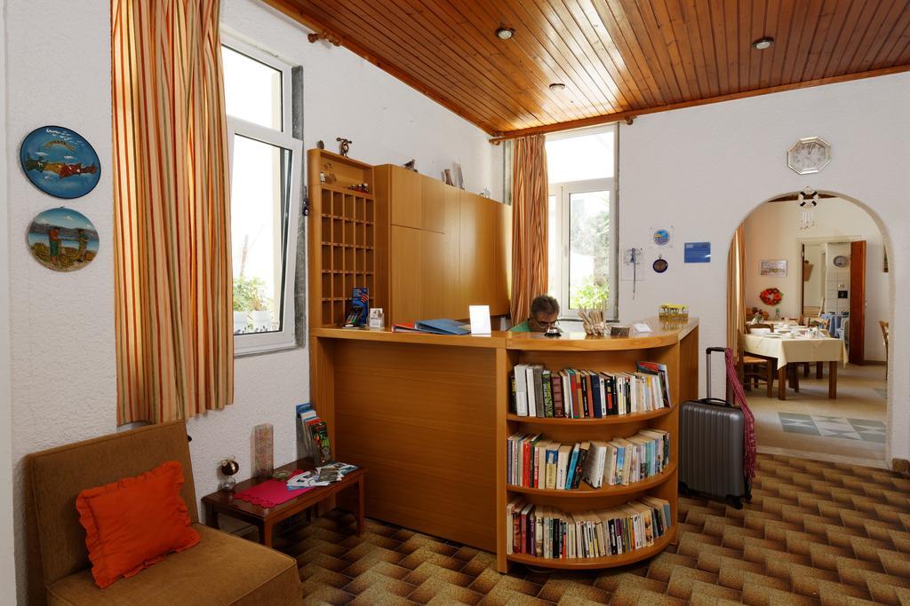 Zorbas Hotel 2*