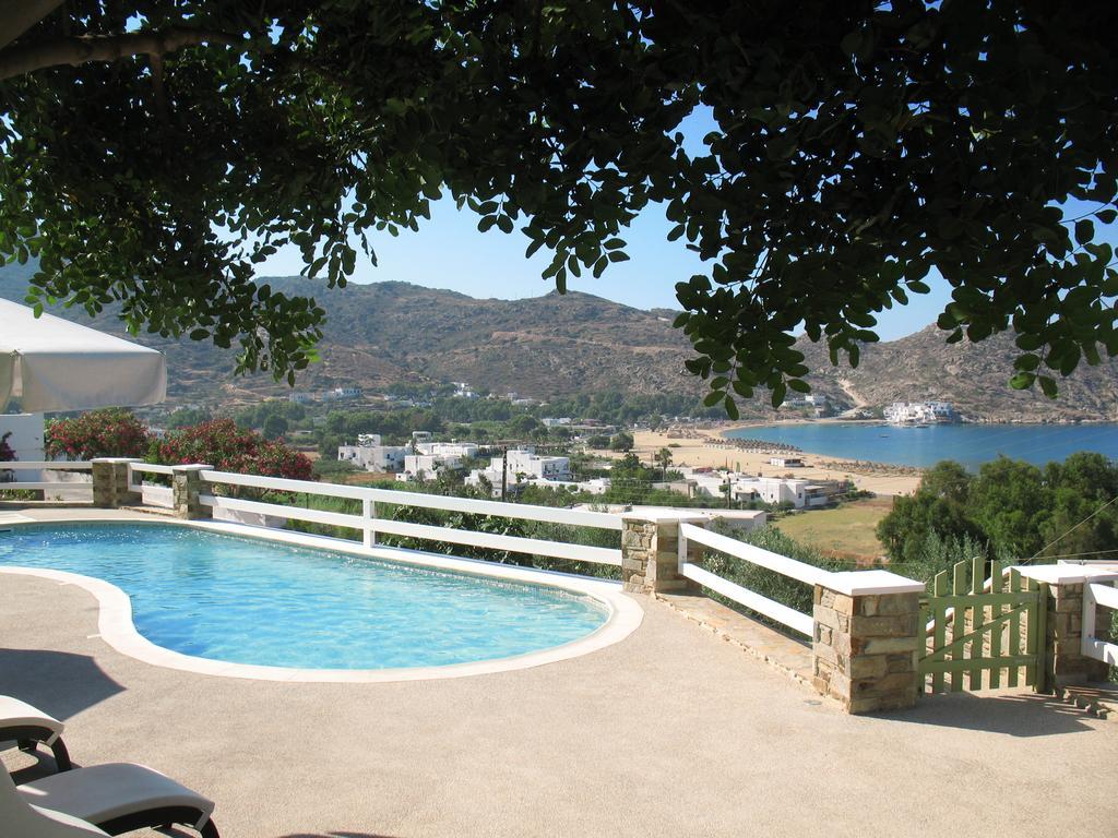 Manthos Place Aparthotel Mylopotas