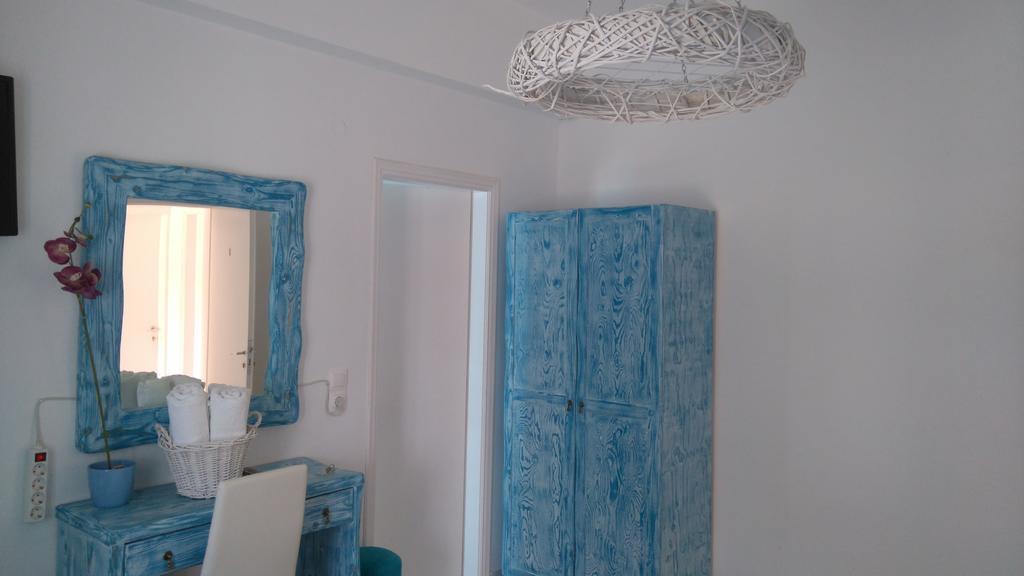 Thalia Apartment *