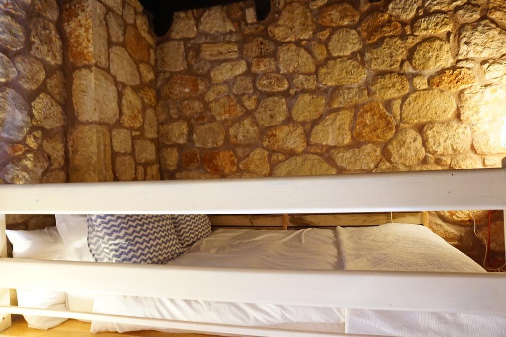 Des Hiboux A Egee Villa