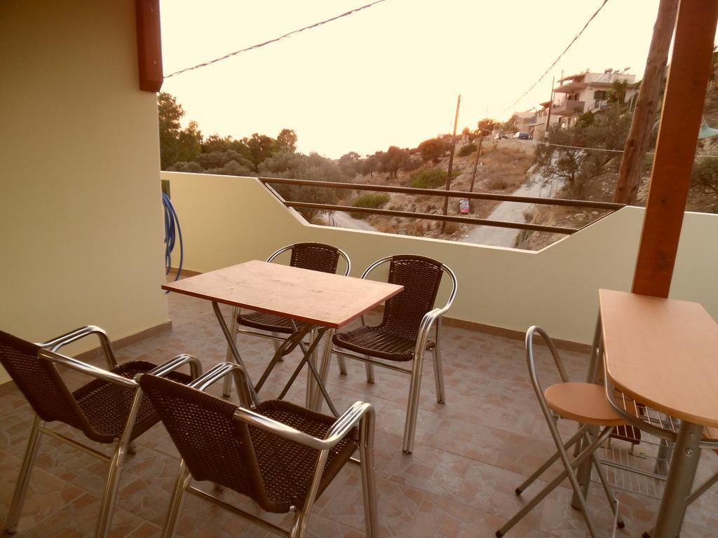 Artemis Appartments Apartment