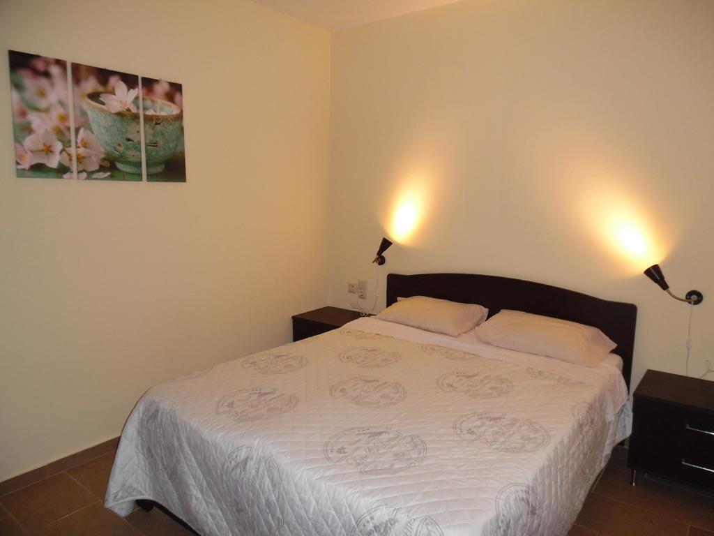 Artemis Appartments Apartment *