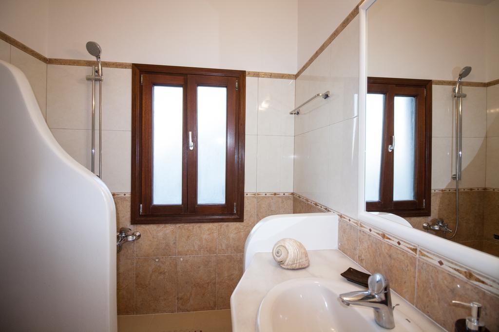 Apartment La Noi Houses
