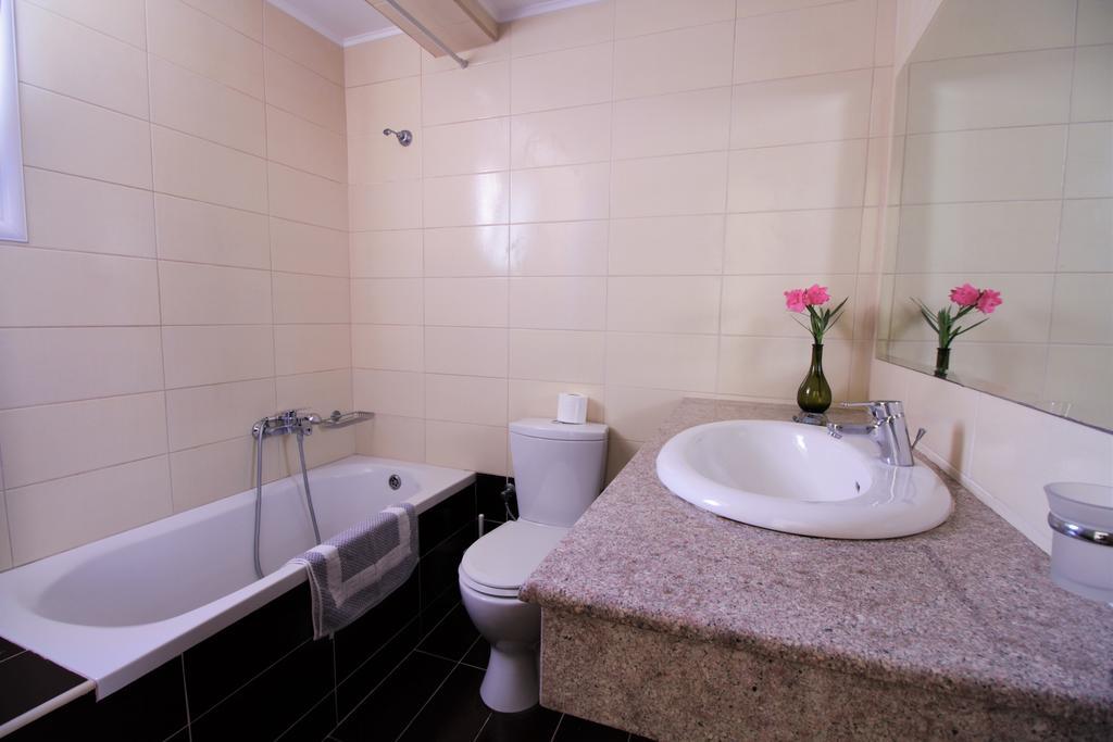 Ampavris Family Aparthotel