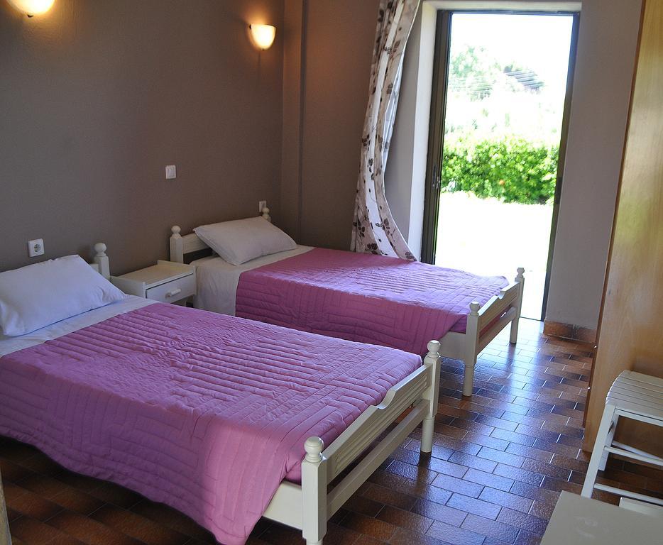 Family Studios Aparthotel *