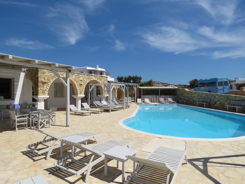 Paradise (adults Only)