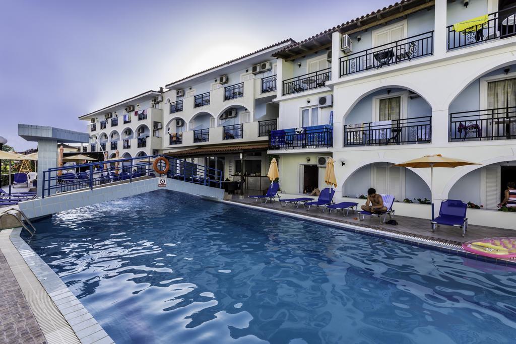 Vossos Aparthotel 2*