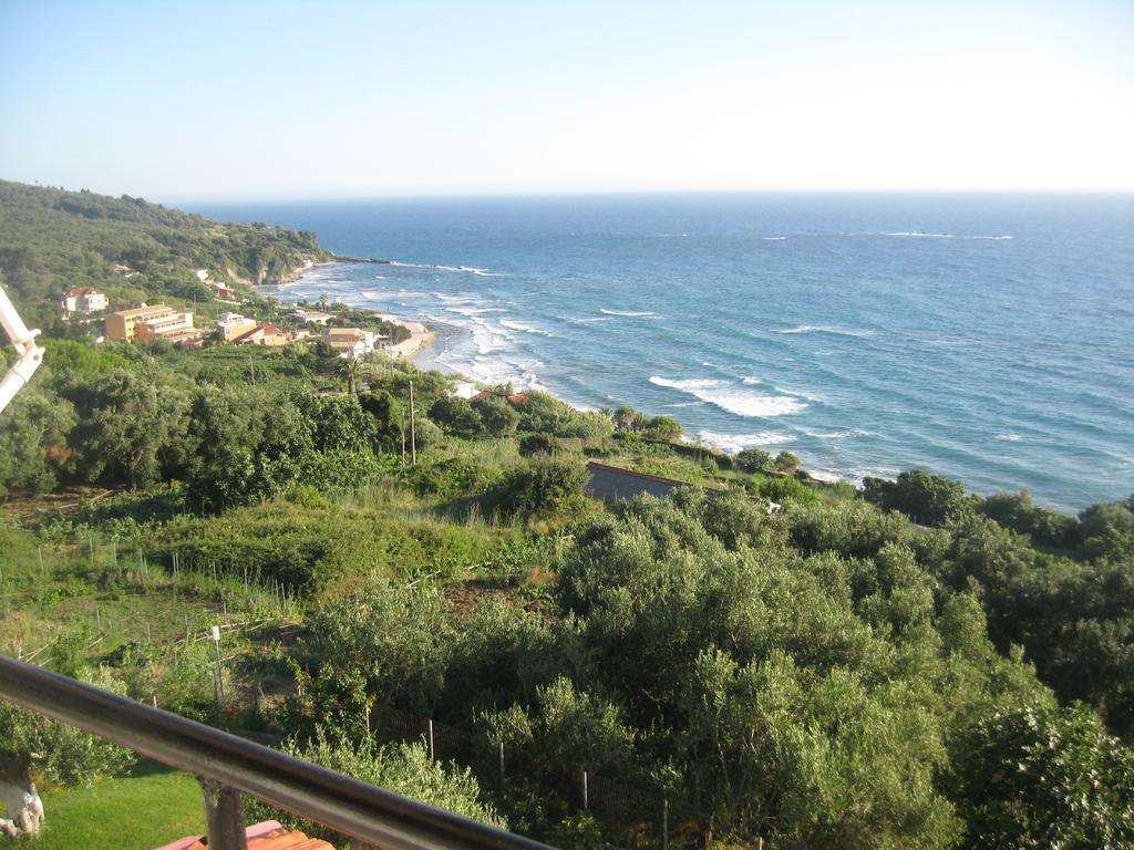 Areti Paramonas (Corfu)