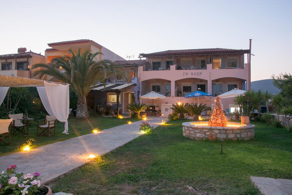 Land Of Gods Aparthotel Gythio