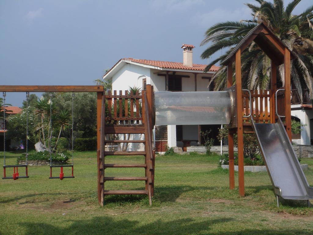 Mikiverna Maisonnette *