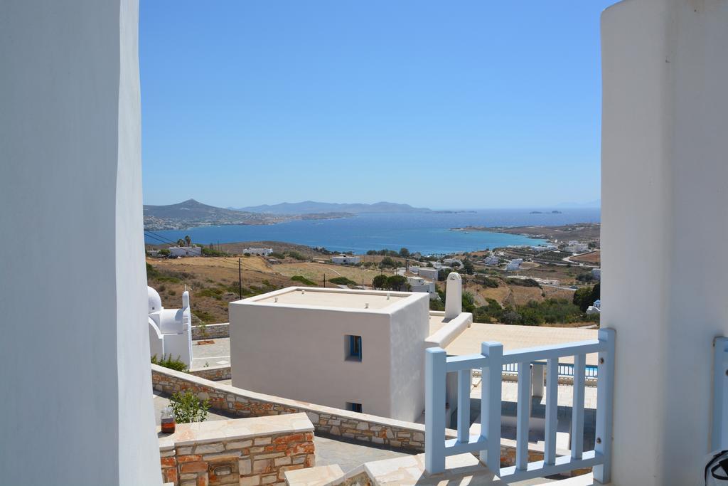 White Blue & Parikia (Paros)